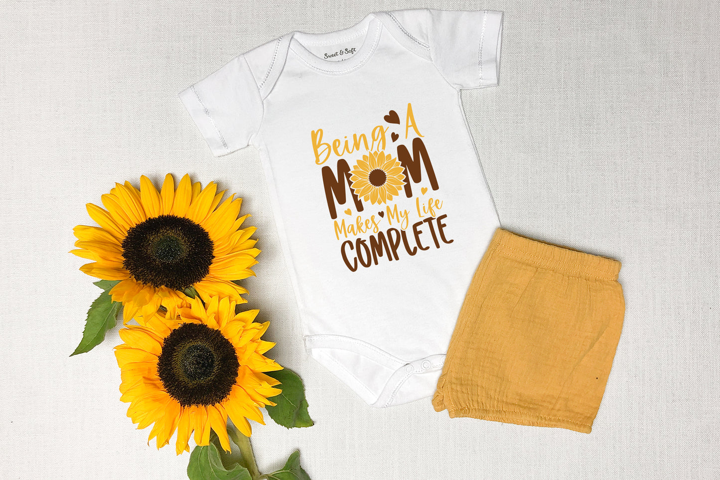 Being a Mom Makes My Life Complete, Sunflower SVG