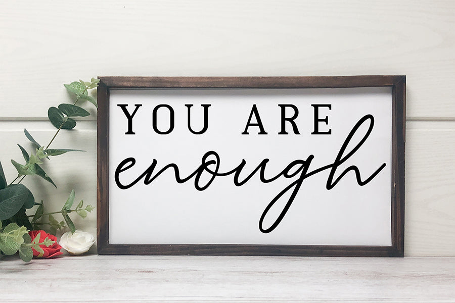 Derious - A Delicate New Serif Font