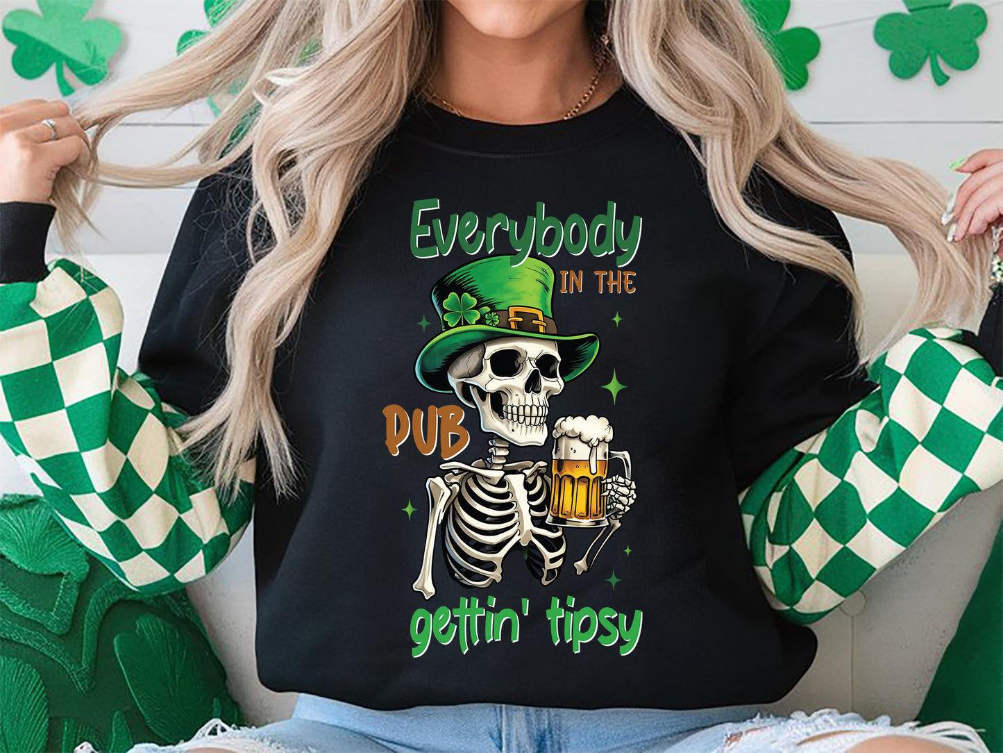 Everybody in the Pub Gettin' Tipsy, St Patricks Day PNG