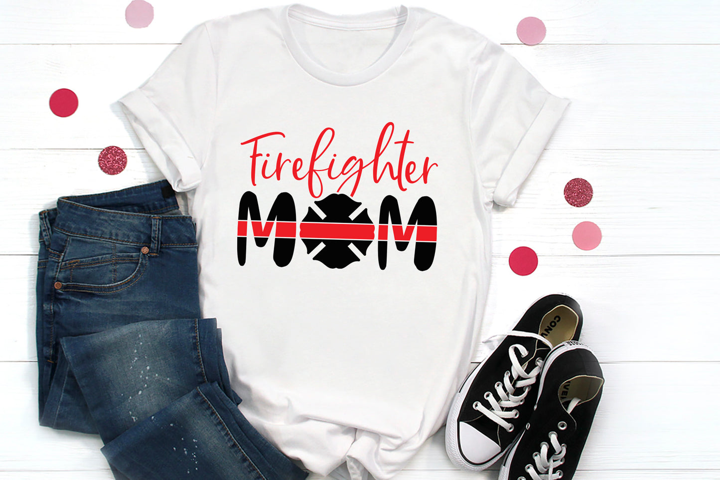 Firefighter Mom SVG Design