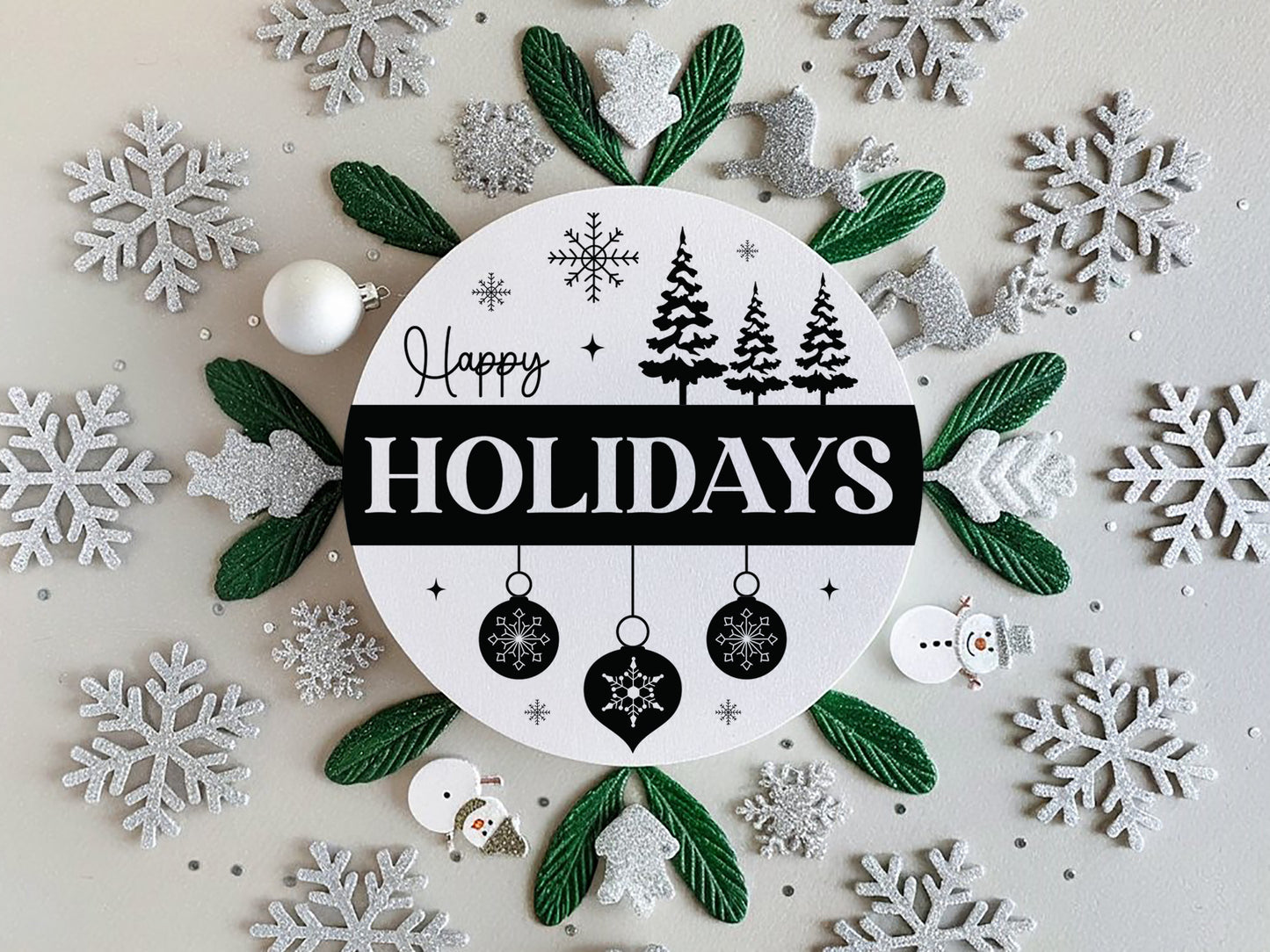 Winter Round Sign SVG - Happy Holidays
