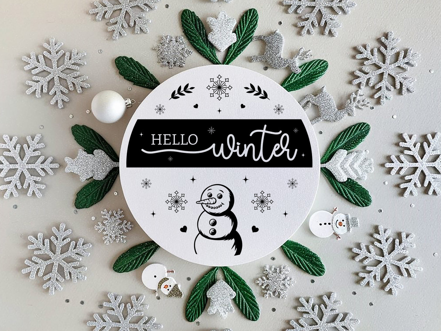 Hello Winter Round Sign SVG Design