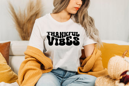 Retro Thanksgiving SVG, Thankful Vibes